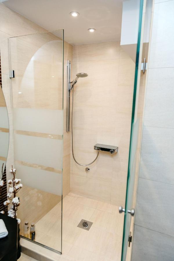 Rosewood Podgorica Exterior foto